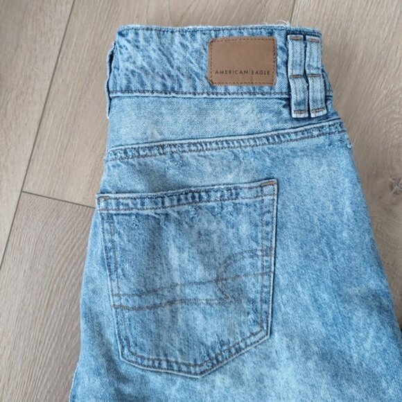 American Eagle Highest Rise Mom Jean X Long *No Tie - Picture 6 of 7